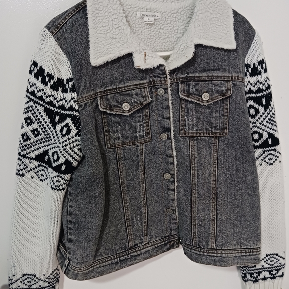 Women's l o v e r i c h e insulated button-up denim jacket with crochet sleeves, - Picture 1 of 6